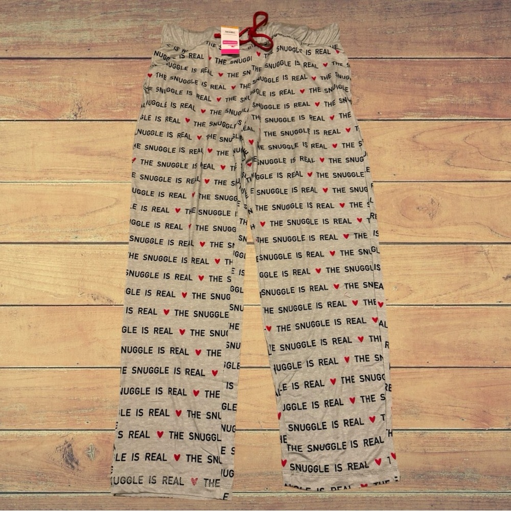 The Snuggle Struggle Is Real Pajama Pants Men’s Funny Valentines Day Cute